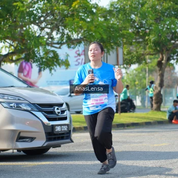 Runner Photo 3254132