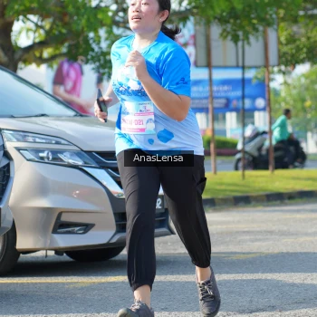 Runner Photo 3254159