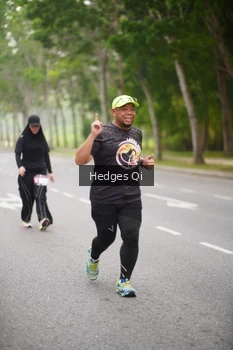 Runner Photo 3254169