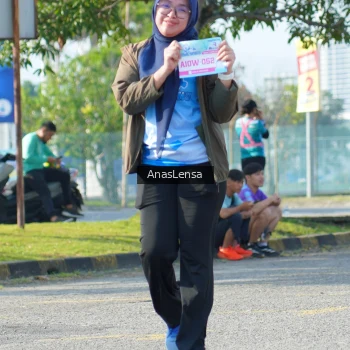 Runner Photo 3254274