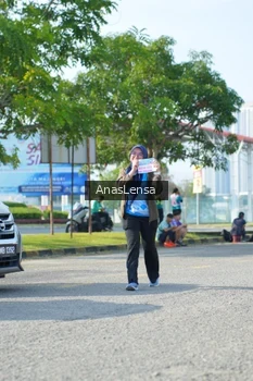 Runner Photo 3254300