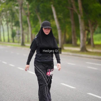 Runner Photo 3254325