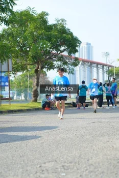 Runner Photo 3254517