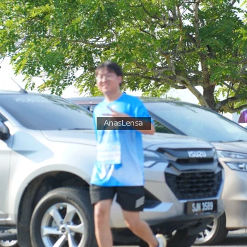 Runner Photo 3254774