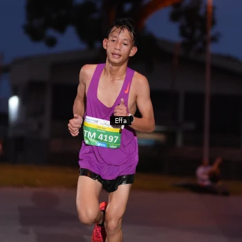 Runner Photo 3256022
