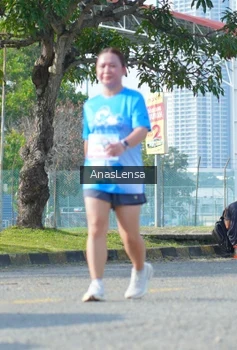 Runner Photo 3256043