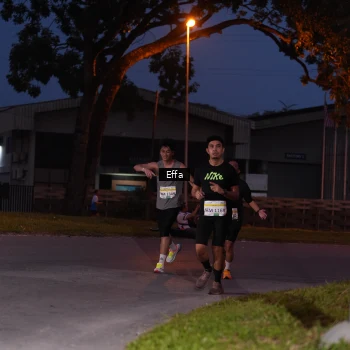 Runner Photo 3256053