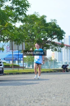 Runner Photo 3256083