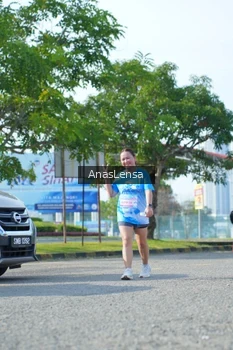 Runner Photo 3256148