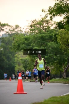 Runner Photo 3256558