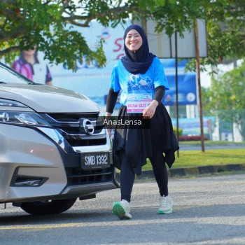 Runner Photo 3256575