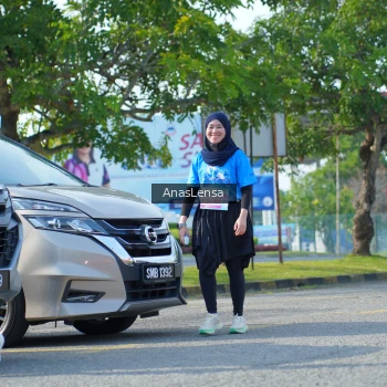 Runner Photo 3256579