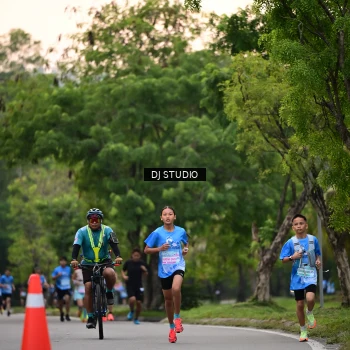 Runner Photo 3256898