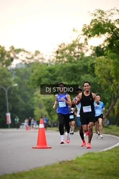 Runner Photo 3256909