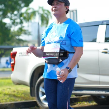 Runner Photo 3257054