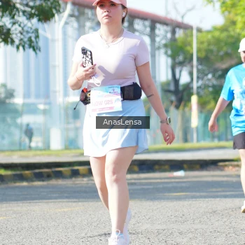 Runner Photo 3257100
