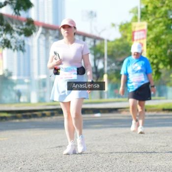 Runner Photo 3257104