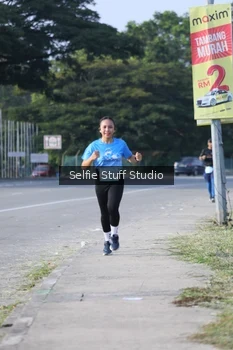 Runner Photo 3257189