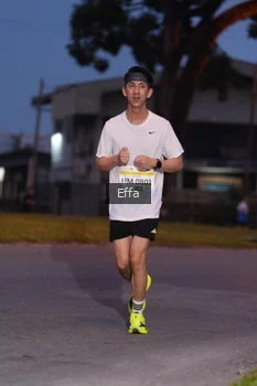 Runner Photo 3257284