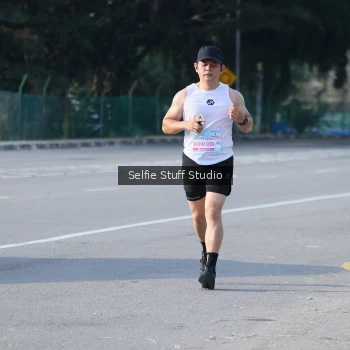 Runner Photo 3257347
