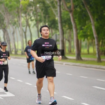 Runner Photo 3257643