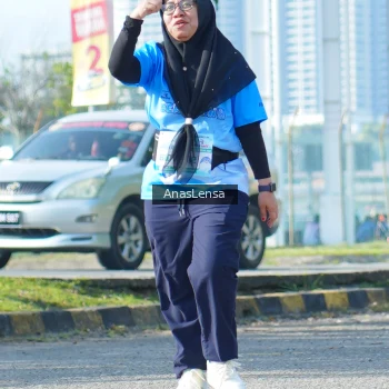 Runner Photo 3258004