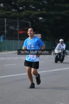 Runner Photo 3258019