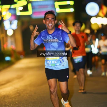 Runner Photo 3258461