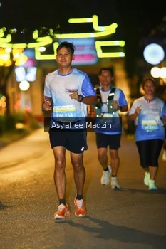 Runner Photo 3258543