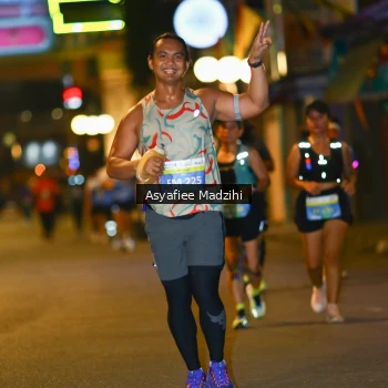 Runner Photo 3258622