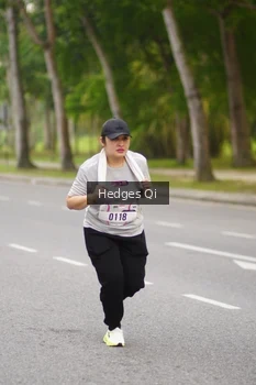 Runner Photo 3258646