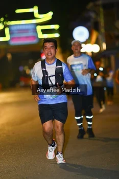 Runner Photo 3258651