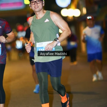 Runner Photo 3258761