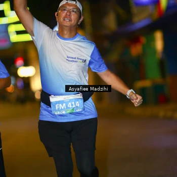 Runner Photo 3259040