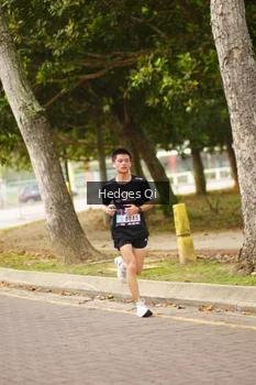 Runner Photo 3259495