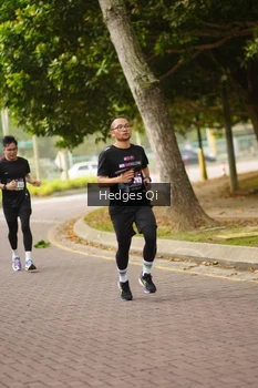 Runner Photo 3259742