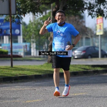 Runner Photo 3259743
