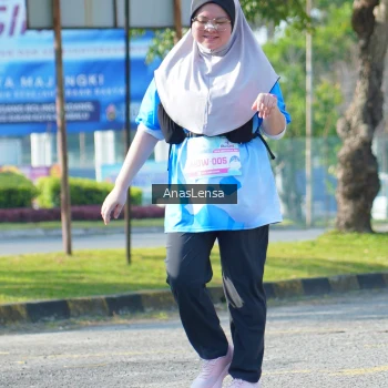 Runner Photo 3259760