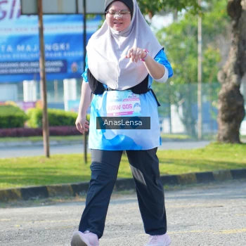 Runner Photo 3259761