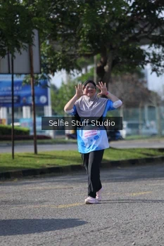 Runner Photo 3259772