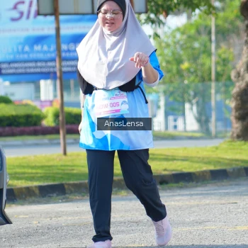 Runner Photo 3259781