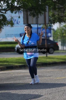 Runner Photo 3259896
