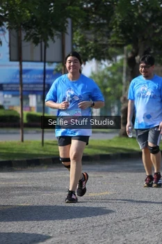 Runner Photo 3260001
