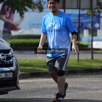 Runner Photo 3260090
