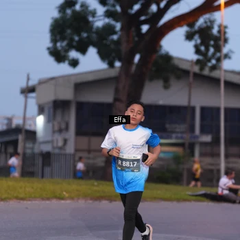 Runner Photo 3260130