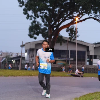 Runner Photo 3260503