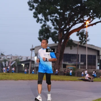 Runner Photo 3260511