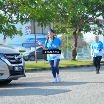Runner Photo 3260728