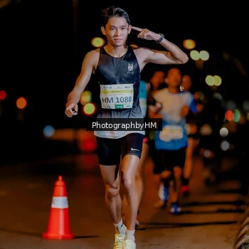 Runner Photo 3261019