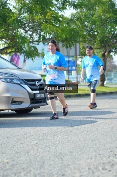 Runner Photo 3261370